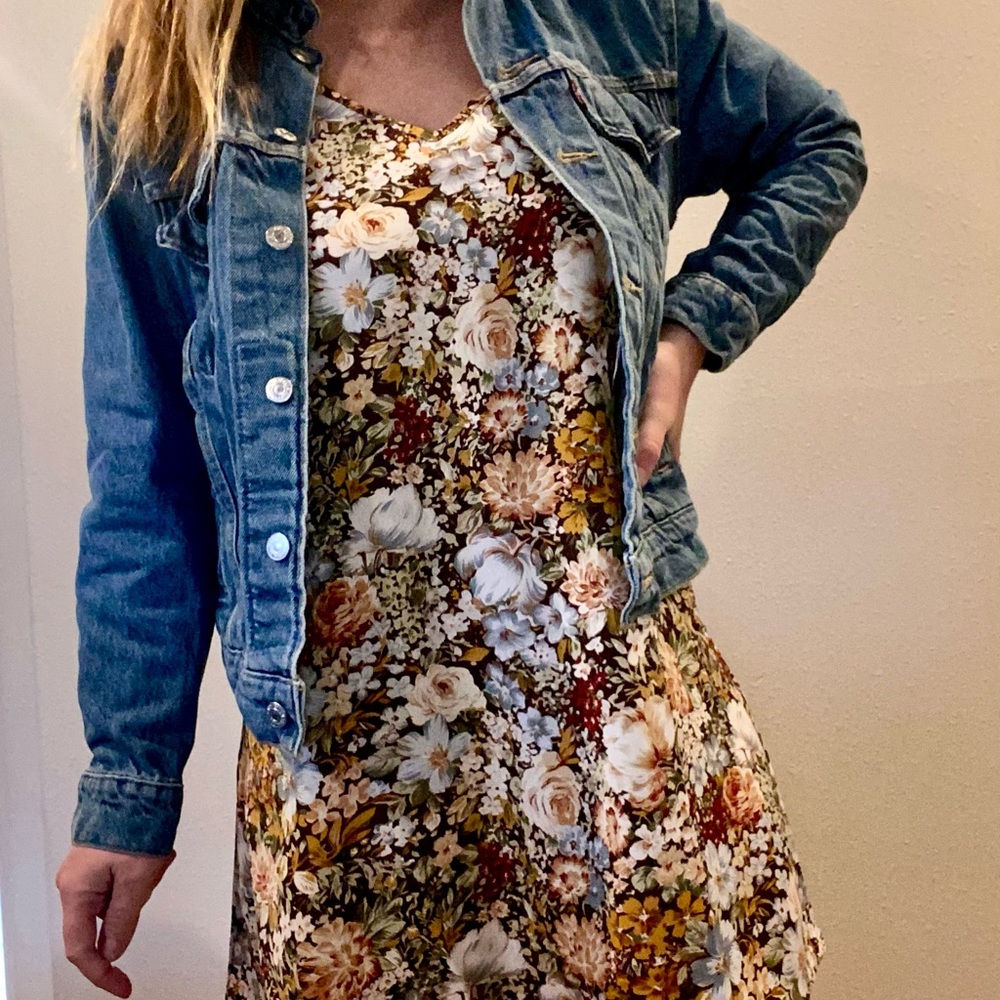 Floral Dress 😍 Brand New- light, flowy, beautiful
